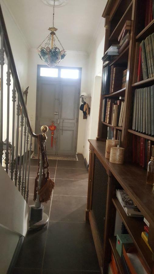 Manoir En Crau Hotel Arles Ngoại thất bức ảnh